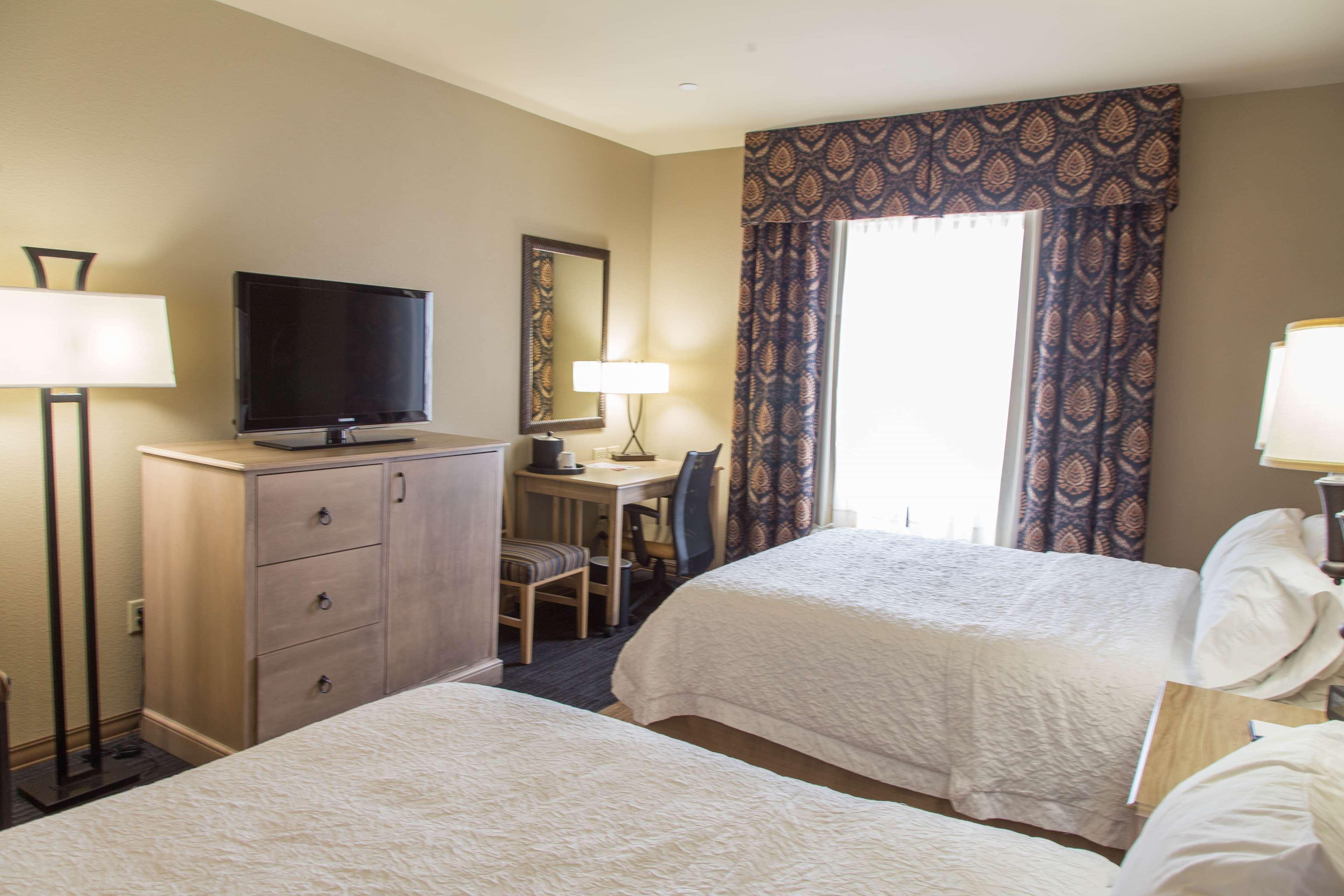 Hampton Inn & Suites Dodge City Boot Hill Casino מראה חיצוני תמונה