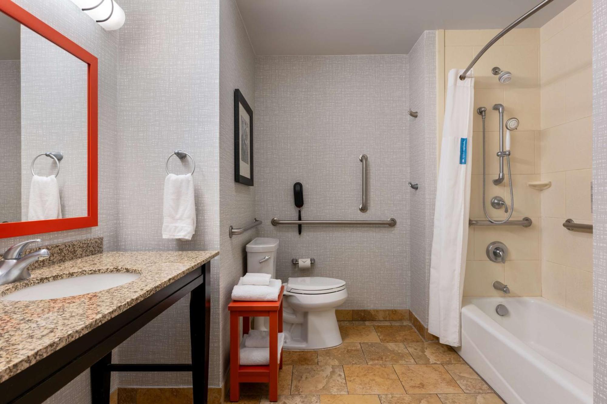 Hampton Inn & Suites Dodge City Boot Hill Casino מראה חיצוני תמונה